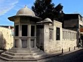 Dostoprimechatelnosti-Stambul-Grobnisa-Sinana