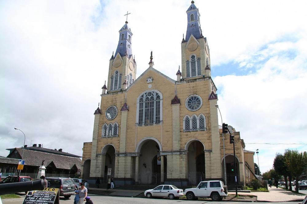 Уникальные церкви на архипелаге Чилое в Чили