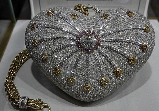На выставке в Эмиратах покажут сумочку за $4 миллиона