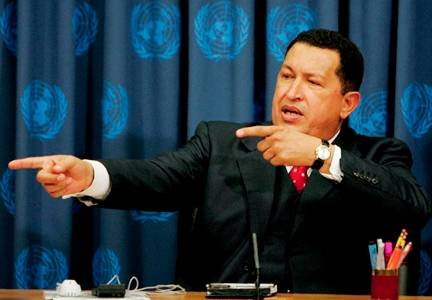 Уго Чавес отбирает виллы на курортах своей страны