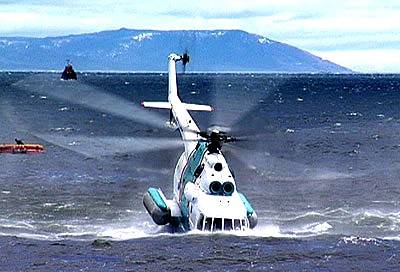 Экскурсионный вертолет утонул в Нью-Йорке