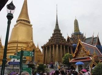 В Бангкоке начали восстанавливать экскурсионные программы