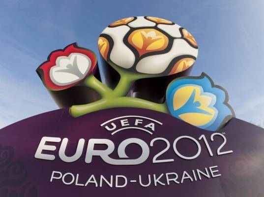 Россияне без проблем получат визы в Польшу на ЕВРО-2012