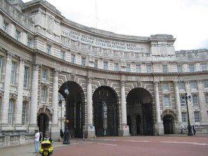 Арку адмиралтейства в Лондоне превратят в отель