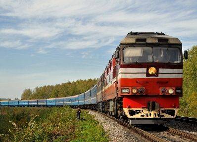Поезд Луганск – Москва переходит на старое расписание