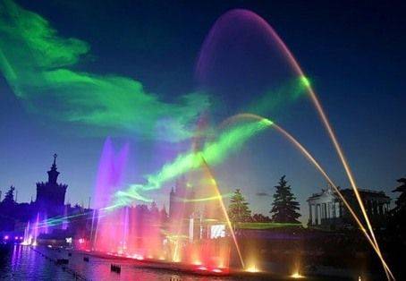 В Москве открыт сезон фонтанов