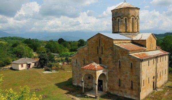 Путь христианства в Абхазии