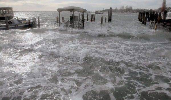 Венецию затопило раньше времени