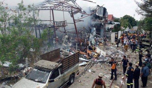 По Таиланду прокатилась серия терактов: один человек погиб, 24 ранены