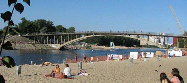 В Киеве планируют открыть 13 пляжей и 17 зон отдыха