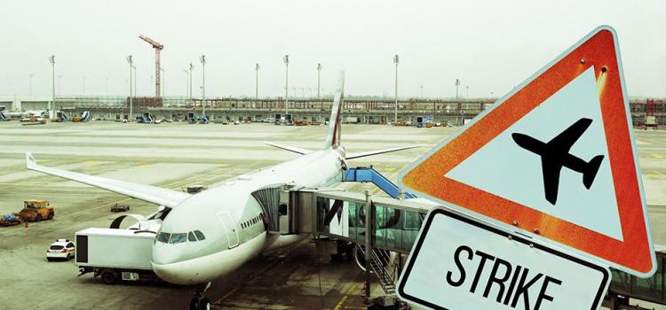 В Европе бастуют сотрудники авиакомпаний