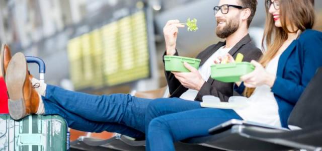 Лайфхак – Как бесплатно поесть в аэропорту
