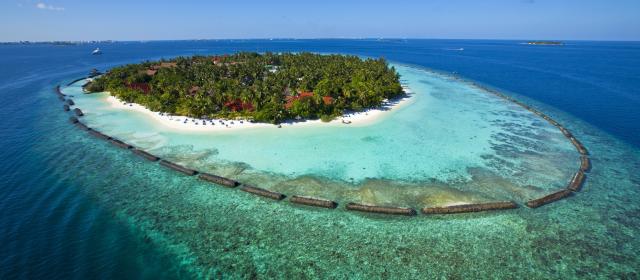 Путешествие на остров в Kurumba Maldives