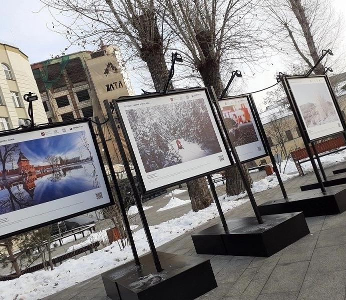 В центре столицы открылась фотовыставка «Путешествуйте дома.Зима»