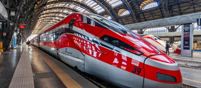 Высокоскоростной поезд Италии доставит вас в Помпеи менее чем за два часа